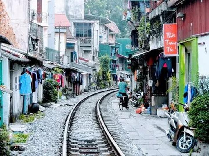 Chuyên gia Hotspot Matrix phân tích: Phòng chật đến đâu giường ngủ và marketing video